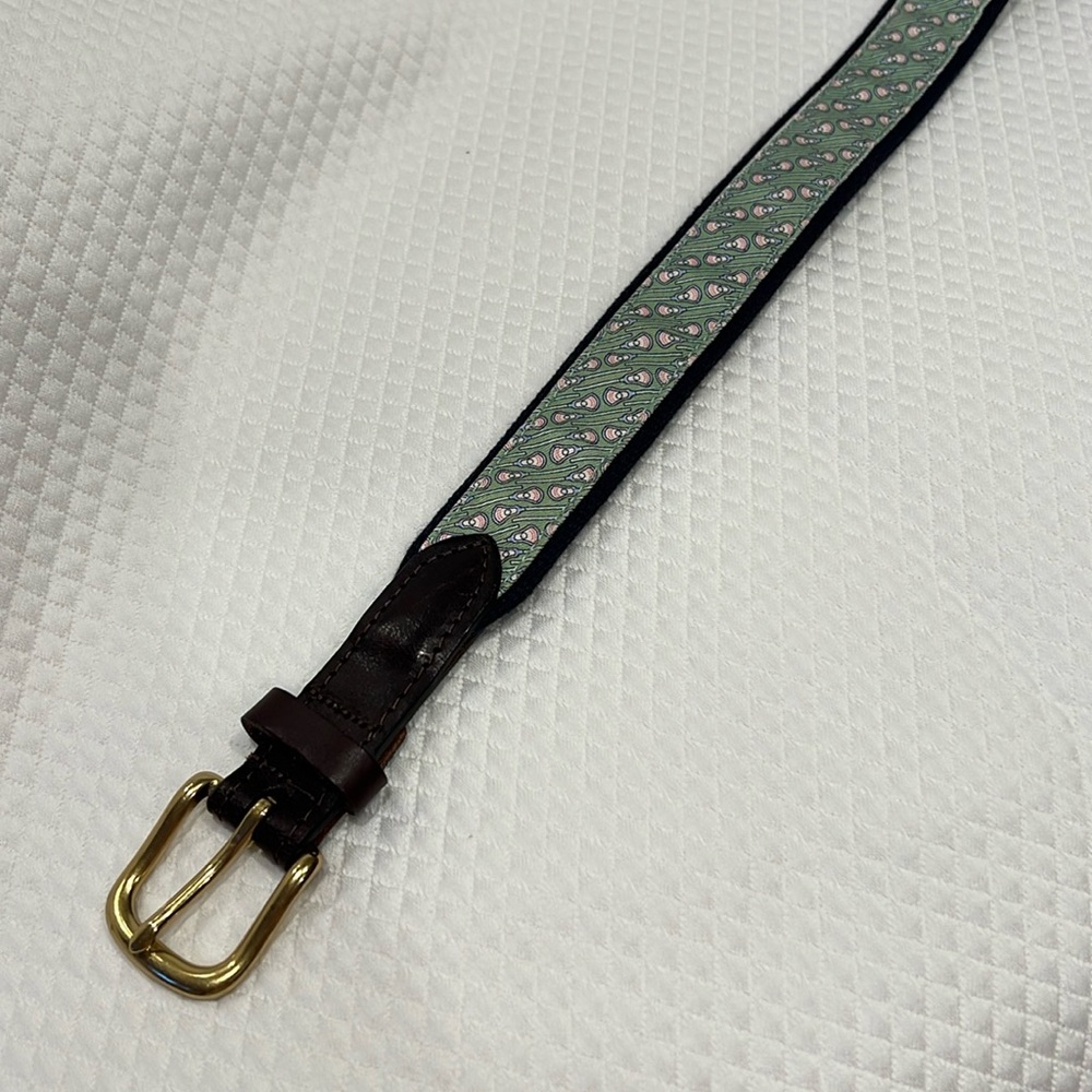 Vineyard Vines lacrosse stick belt